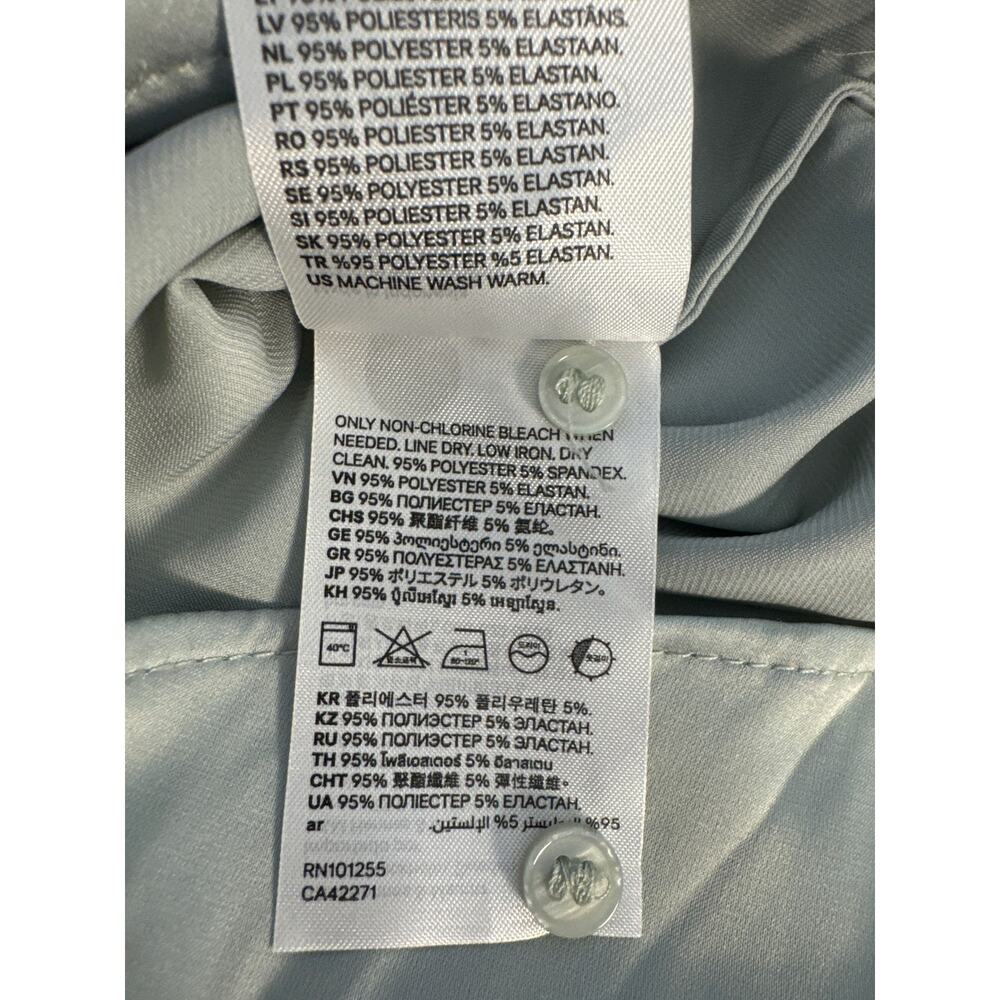 H&M Seafoam Green‎ Silky Button Up V-Neck Top Pre-owned Large - Picture 5 of 10